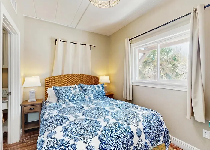 Place 8 Clearwater Beach